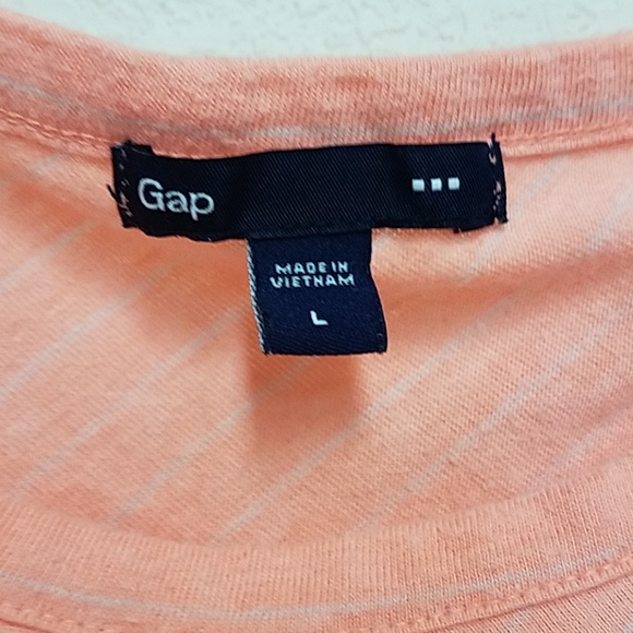 Tank - Picture 2 of 2